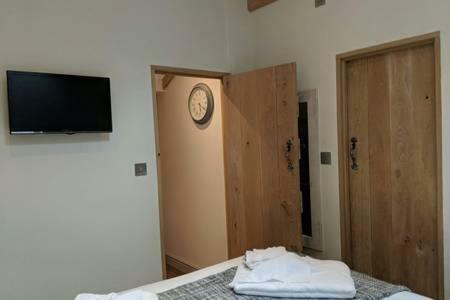 Skittles - Charming One Bedroom Apartment - Parking - Easy Access To Bath Box (Wiltshire) Exterior foto